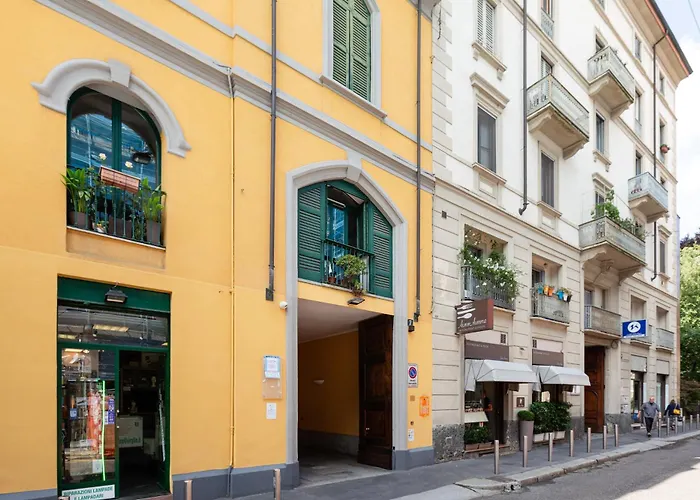 Corso Vercelli Cosy&Bright